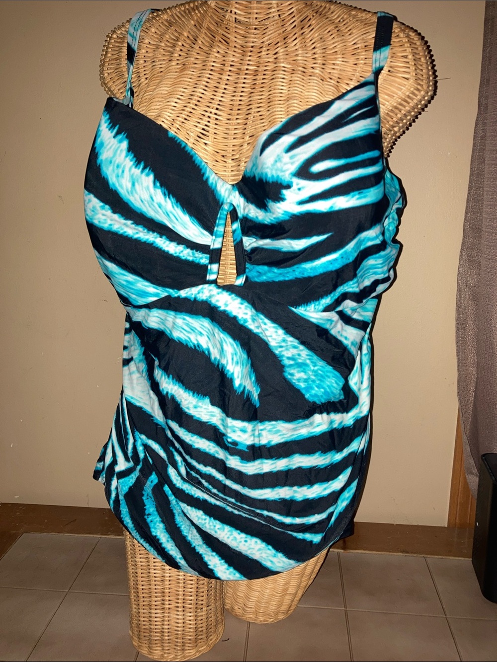 Cacique‎ Blue and Black Zebra-Stripe Women’s Swim Tankini Top 44DD